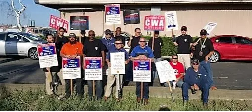 local_9417_newton_road_stockton_demanding_respect_and_a_fair_contract.jpg
